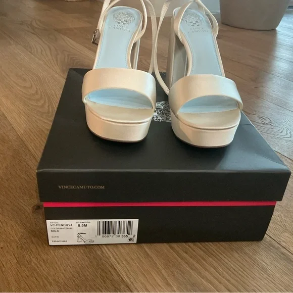 NEW Vince Camuto Pendry4 Platform Sandals - Picture 6 of 9